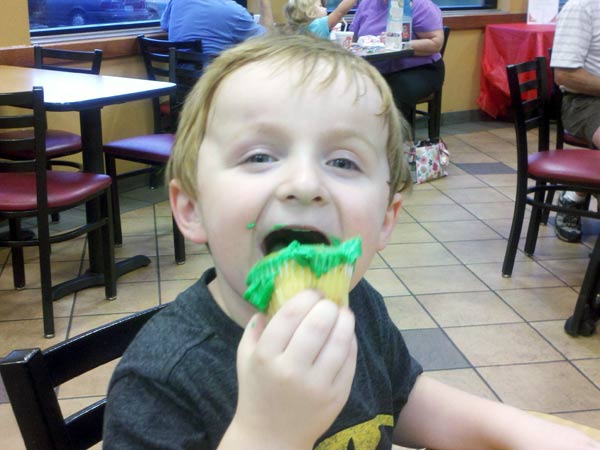attie-bday-cupcake